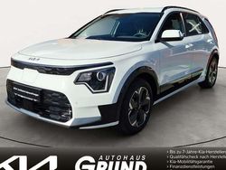 (ud) schneeweiss Gebraucht 2023 Kia e-Niro Comfort SUV | 26.490 € (Fairer Preis)