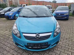 Blau Gebraucht 2011 Opel Corsa Color Edition Limousine | 2.400 € (Guter Preis)