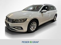 Gletscherweiss Gebraucht 2022 VW Passat Business Kombi | 20.490 € (Guter Preis)