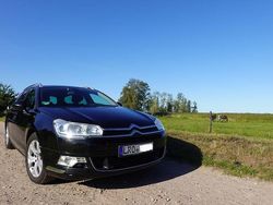 Schwarz Gebraucht 2014 Citroën C5 SELECTION Kombi | 6.600 €