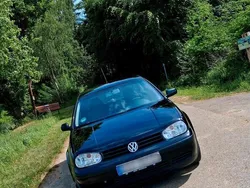 Schwarz Gebraucht 2003 VW Golf IV Kleinwagen | 1.200 € (Guter Preis)