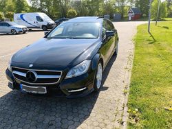 Schwarz Gebraucht 2014 Mercedes CLS350 Shooting Brake AMG line Kombi | 15.000 € (Superpreis)