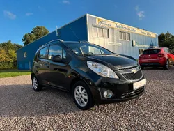 Schwarz Gebraucht 2010 Chevrolet Spark LS Kleinwagen | 2.999 € (Fairer Preis)