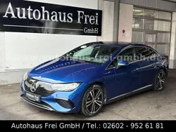 Blau Gebraucht 2022 Mercedes EQE300 Advanced Plus Limousine | 38.990 €