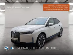 Weiß Gebraucht 2022 BMW iX SUV | 59.985 € (Guter Preis)
