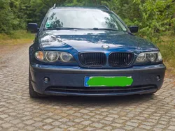 Blau Gebraucht 2005 BMW 320 Exclusive Kombi | 1.600 € (Teuer)