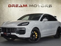 Grau Gebraucht 2024 Porsche Cayenne Turbo SUV | 121.950 €