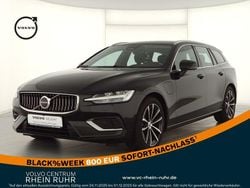 Black solid / solid Gebraucht 2023 Volvo V60 Core Kombi | 36.480 € (Guter Preis)
