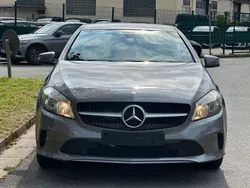 Grau Gebraucht 2016 Mercedes A160 Limousine | 8.799 € (Etwas zu teuer)