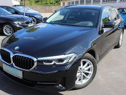 Saphirschwarz Gebraucht 2023 BMW 520 Sport Line Kombi | 35.980 € (Fairer Preis)