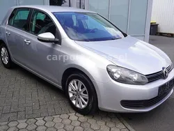 Silber Gebraucht 2012 VW Golf VI Comfortline Limousine | 5.990 € (Fairer Preis)
