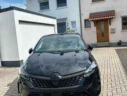 Schwarz Gebraucht 2023 Renault Clio V Techno Kleinwagen | 22.500 € (Fairer Preis)
