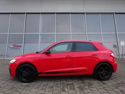 Rot Gebraucht 2021 Audi A1 Sportback Basis Kleinwagen | 19.790 € (Fairer Preis)