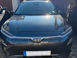 Grau Gebraucht 2020 Hyundai Kona Advantage SUV | 13.400 € (Guter Preis)