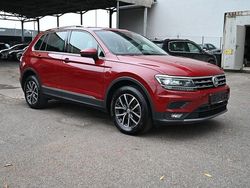 Rot Gebraucht 2018 VW Tiguan Comfortline SUV | 22.490 € (Fairer Preis)