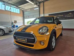 Orange Gebraucht 2015 Mini ONE Kleinwagen | 8.499 € (Fairer Preis)