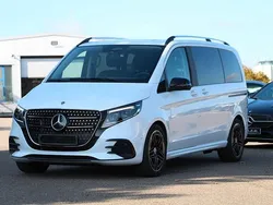 Graphitgrau metallic Gebraucht 2024 Mercedes V220 Style Van / Kleinbus | 64.900 €