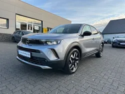 Grau Gebraucht 2021 Opel Mokka-e Elegance SUV | 19.490 € (Etwas zu teuer)