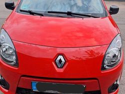 Rot Gebraucht 2011 Renault Twingo Kleinwagen | 1.900 € (Guter Preis)