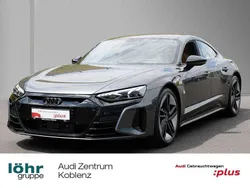 Grau Gebraucht 2022 Audi e-tron GT quattro Sport Limousine | 51.980 € (Fairer Preis)