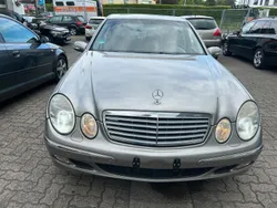 Andere außenfarben Gebraucht 2005 Mercedes E240 Limousine | 2.800 € (Superpreis)