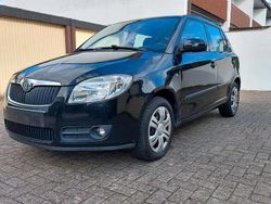 Schwarz Gebraucht 2008 Skoda Fabia Limousine | 1.500 € (Guter Preis)