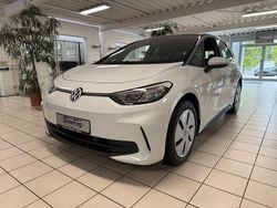 Weiß Gebraucht 2024 VW ID.3 Pro Kleinwagen | 30.970 € (Fairer Preis)
