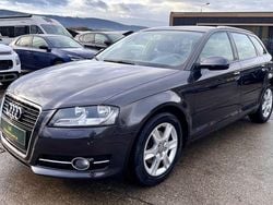Grau Gebraucht 2012 Audi A3 Attraction Kombi | 8.999 € (Fairer Preis)
