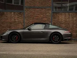 Grau Gebraucht 2018 Porsche 911 Targa 4 Cabrio | 138.000 € (Fairer Preis)