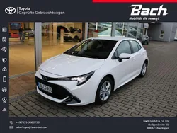Weiß Gebraucht 2024 Toyota Corolla Business Edition Kleinwagen | 25.560 € (Fairer Preis)