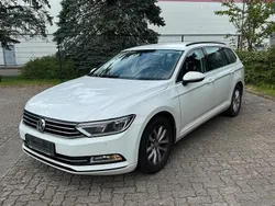 Weiß Gebraucht 2018 VW Passat Kombi | 10.490 € (Superpreis)