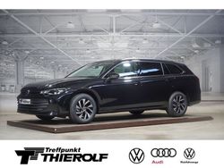 Grenadillschwarz metallic Neu 2025 VW Passat Business Kombi | 47.480 € (Teuer)