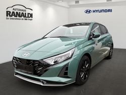 Mangrove green (gruen) Gebraucht 2025 Hyundai i20 Select Kleinwagen | 18.990 € (Superpreis)
