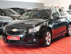 Schwarz Gebraucht 2011 Chevrolet Cruze LTZ Kleinwagen | 4.750 € (Fairer Preis)
