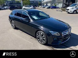 Metalliclack obsidianschwarz Gebraucht 2020 Mercedes E300 AMG Kombi | 23.700 € (Superpreis)