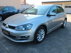 Silber Gebraucht 2015 VW Golf VII LOUNGE Limousine | 10.990 € (Guter Preis)