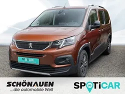 Copper braun metallic Gebraucht 2022 Peugeot Rifter Allure Van / Kleinbus | 28.750 € (Etwas zu teuer)