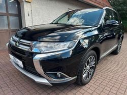 Schwarz Gebraucht 2016 Mitsubishi Outlander Plus SUV | 12.900 € (Guter Preis)