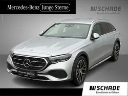 Othercolor Gebraucht 2024 Mercedes E300 Kombi | 63.850 € (Teuer)