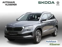 Grau Gebraucht 2024 Skoda Karoq Drive SUV | 28.470 € (Guter Preis)