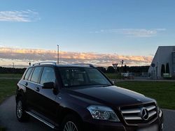 Rot Gebraucht 2010 Mercedes GLK250 SUV | 11.200 € (Fairer Preis)