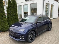 Schwarz Gebraucht 2024 Renault R5 Iconic Kleinwagen | 34.097 € (Fairer Preis)