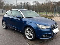 Blau Gebraucht 2012 Audi A1 S-Line Kleinwagen | 7.500 € (Guter Preis)