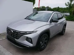 Shimmering silver Neu 2024 Hyundai Tucson Trend SUV | 33.290 € (Superpreis)