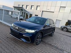 Blau Gebraucht 2022 VW Tiguan Allspace R-line SUV | 35.490 €