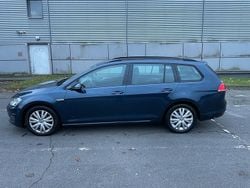 Blau Gebraucht 2015 VW Golf VII Kombi | 7.000 € (Guter Preis)
