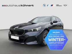 M carbonschwarz metallic Gebraucht 2025 BMW 520 M Sport Kombi | 69.885 €