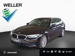 Schwarz ii (schwarz) Gebraucht 2021 BMW 530e Sport Line Kombi | 29.650 € (Guter Preis)