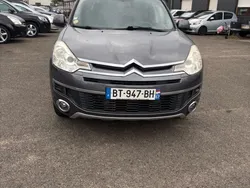 Grau Gebraucht 2007 Citroën C-Crosser Exclusive SUV | 2.250 € (Fairer Preis)