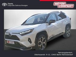 Platinumweiß perleffekt/ dach schwarz Gebraucht 2023 Toyota RAV4 Hybrid Style SUV | 48.350 € (Teuer)